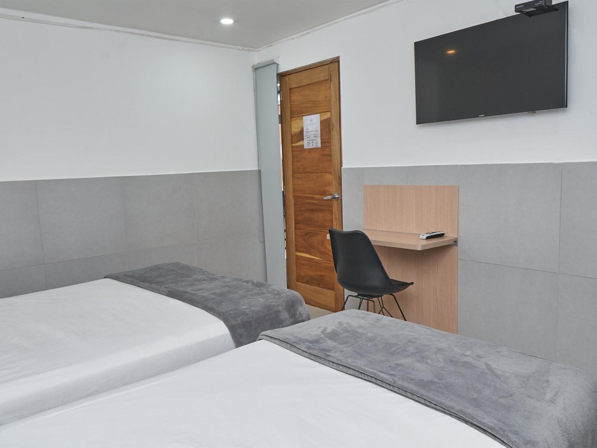 Stanza Hotel Medellín Extérieur photo